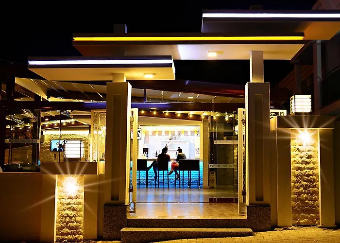 Banu Luxury Μαρμαρίς