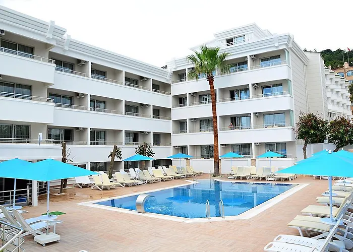 Banu Luxury Μαρμαρίς