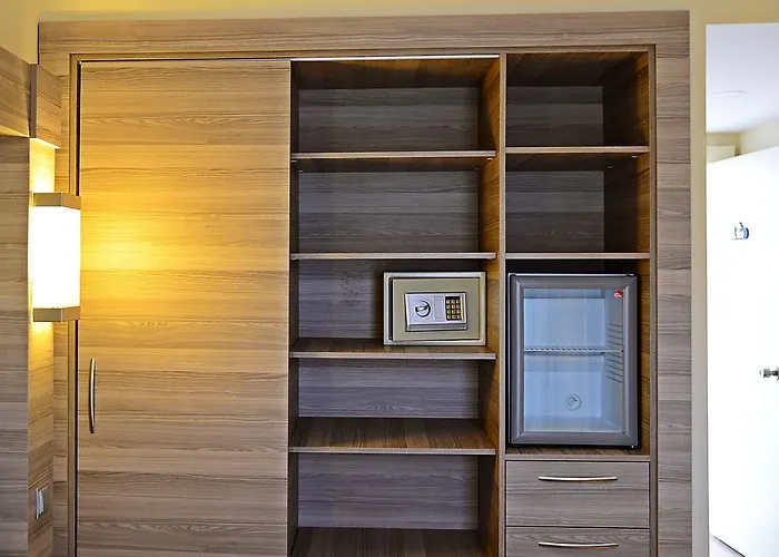 Bed and Breakfast Banu Luxury Μαρμαρίς