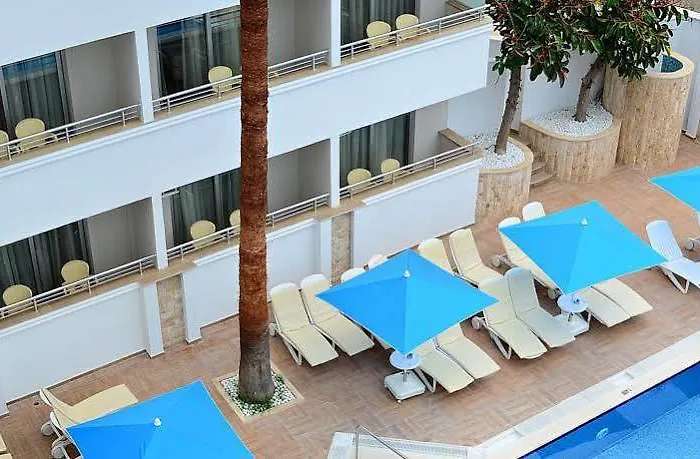 Bed and Breakfast Banu Luxury Μαρμαρίς