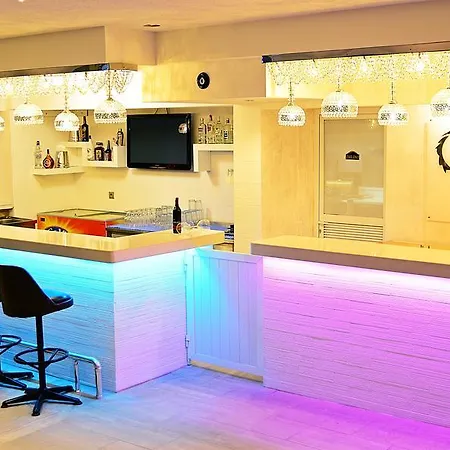 Banu Luxury 3* 马尔马里斯